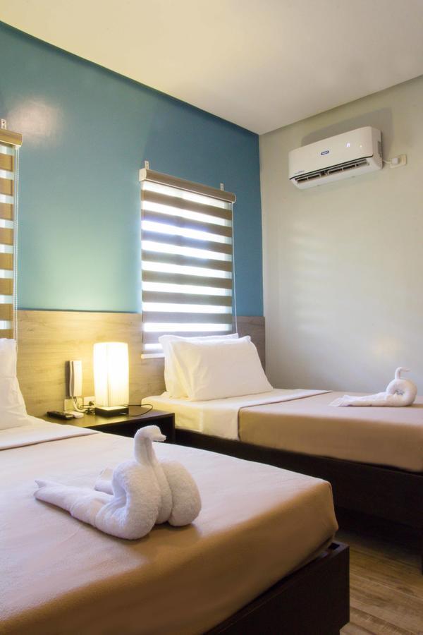 Sheridan Boutique Hotel Puerto Princesa Exterior photo